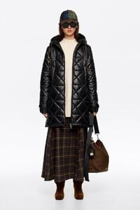 Plumífero capucha recto negro