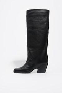 Black leather heeled boot