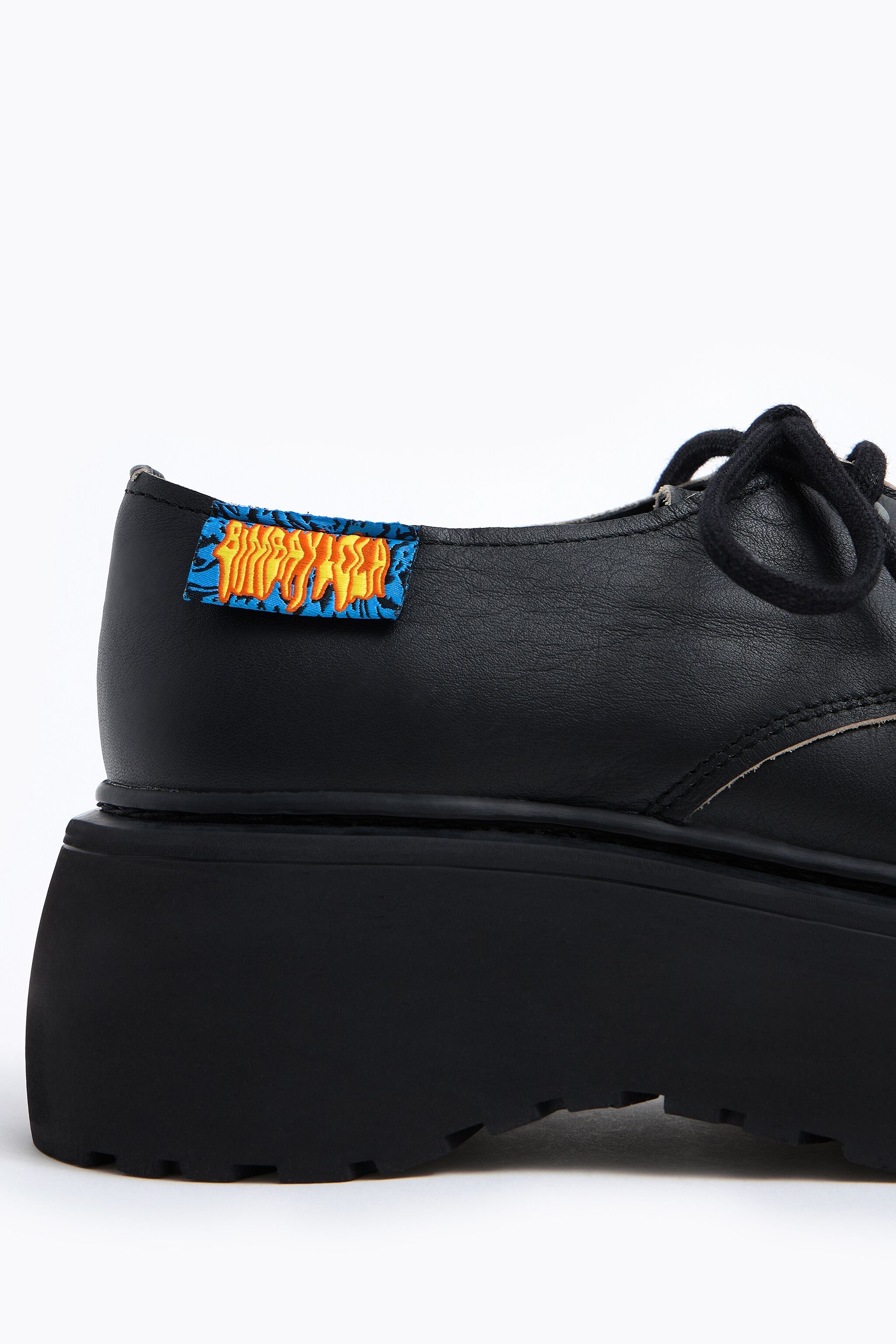 Schoen blucher plateauzool zwart