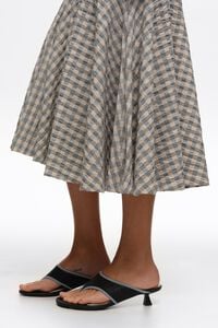 Sandalia tac&oacute;n pel negra