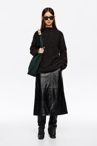 Jersey mohair escote subido gris oscuro