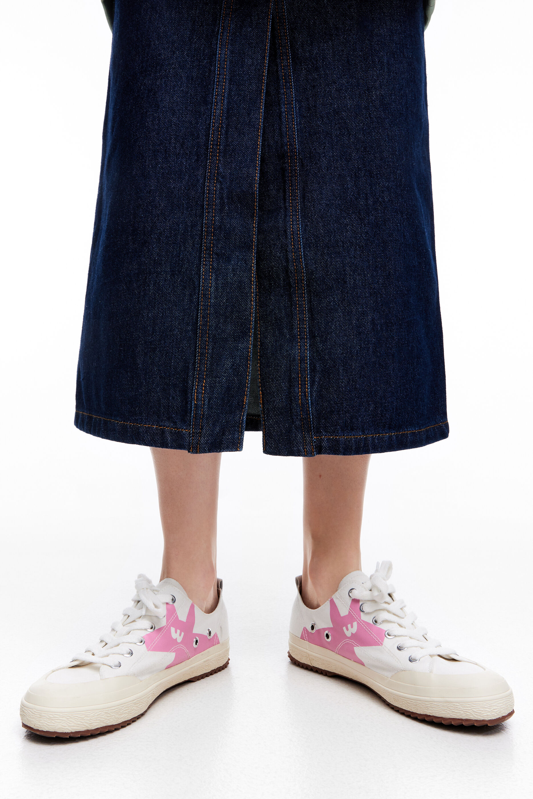 Witte lage canvas sneaker