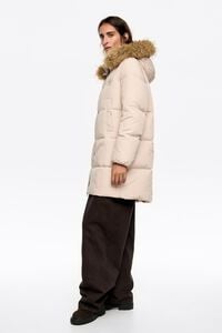 Casaco acolchoado penugem reto capuz pelo marfim