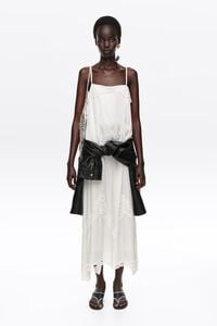 Vestido tirantes piezas crochet arena
