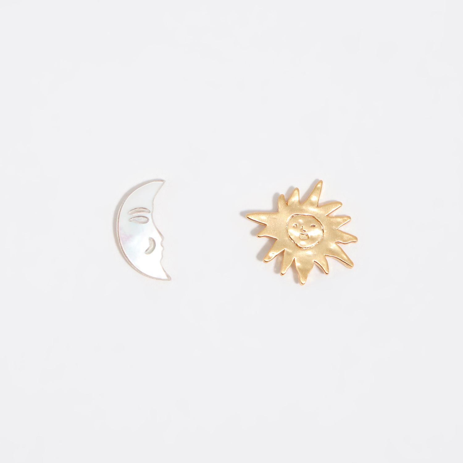 Bimba Y Lola Gold Mother-Of-Pearl Sun And Moon Earrings