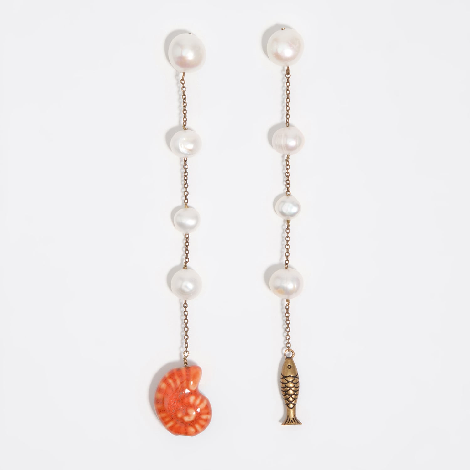 Bimba Y Lola Pearl Earrings With Ceramic Fish And Seashell