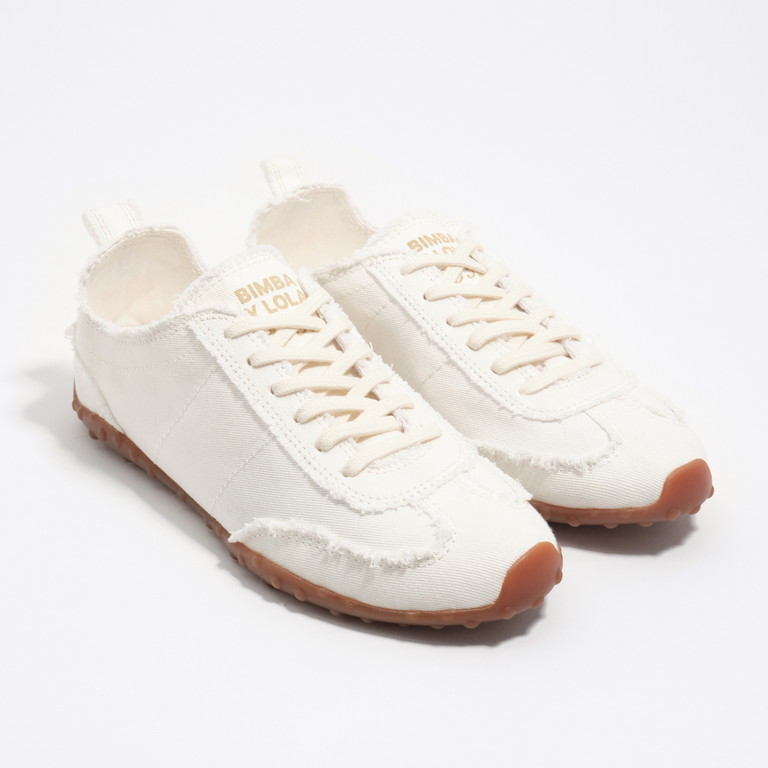 Buty sportowe 13 39 tkanina białe