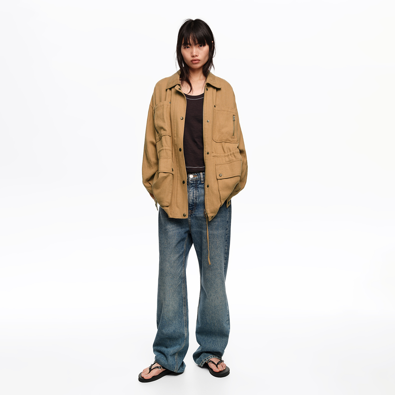 Kurtka regulowana talia camel 2