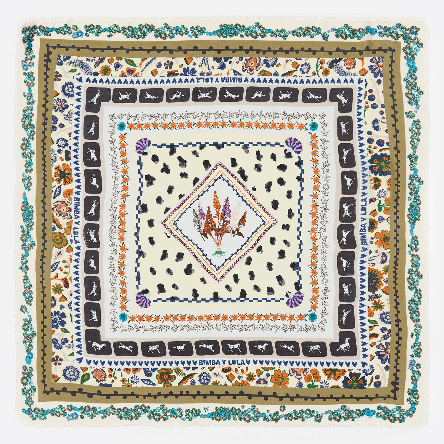 Bimba Y Lola Vanilla Concentric Frames Floral Scarf